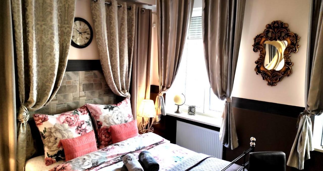 Art Apartments بوزنان المظهر الخارجي الصورة