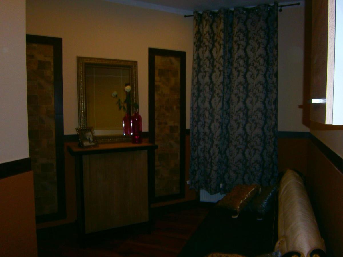 Art Apartments بوزنان المظهر الخارجي الصورة
